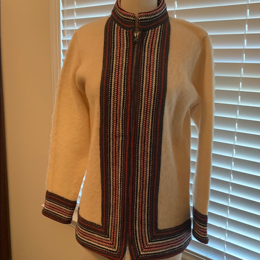 Vintage Classic Women's Cream Wool Sweater with Multicolor Stripes